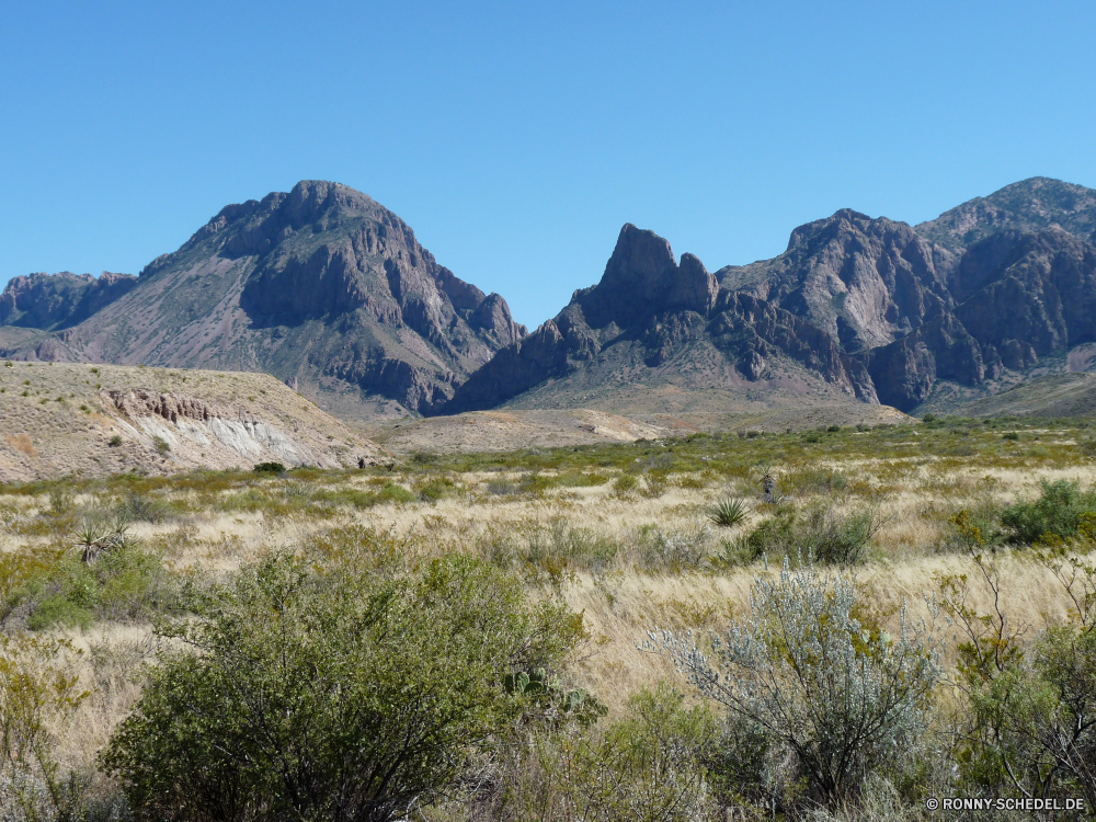 Big Bend National Park Berg Bereich Berge Landschaft Alp Schnee Spitze Himmel Reisen Gletscher Hochland Fels geologische formation hoch natürliche Höhe Wildnis Szenerie Tal Wolken Alpen Wald landschaftlich Tourismus Park Wandern Stein nationalen Alpine im freien Gras im freien Baum Sommer Steigung Linie Hügel Wandern Wolke felsigen Becken Fluss Spitzen See Aufstieg Gipfeltreffen Urlaub Winter natürliche natürliche depression Bäume Panorama Umgebung Wasser sonnig Tourist Trek Mount übergeben Hügel Felsen Frühling Nach oben Eis Urlaub Klippe Wiese Bergsteigen Klettern klar Wild Szene Ruhe Landschaft Wahrzeichen Herbst Grat Landschaften Landschaften Attraktion Erhaltung Reise Land Vulkan Ökologie fallen Entwicklung des ländlichen mountain range mountains landscape alp snow peak sky travel glacier highland rock geological formation high natural elevation wilderness scenery valley clouds alps forest scenic tourism park hiking stone national alpine outdoor grass outdoors tree summer slope line hill trekking cloud rocky basin river peaks lake ascent summit vacation winter natural natural depression trees panorama environment water sunny tourist trek mount pass hills rocks spring top ice holiday cliff meadow mountaineering climbing clear wild scene calm countryside landmark autumn ridge landscapes scenics attraction conservation journey land volcano ecology fall rural