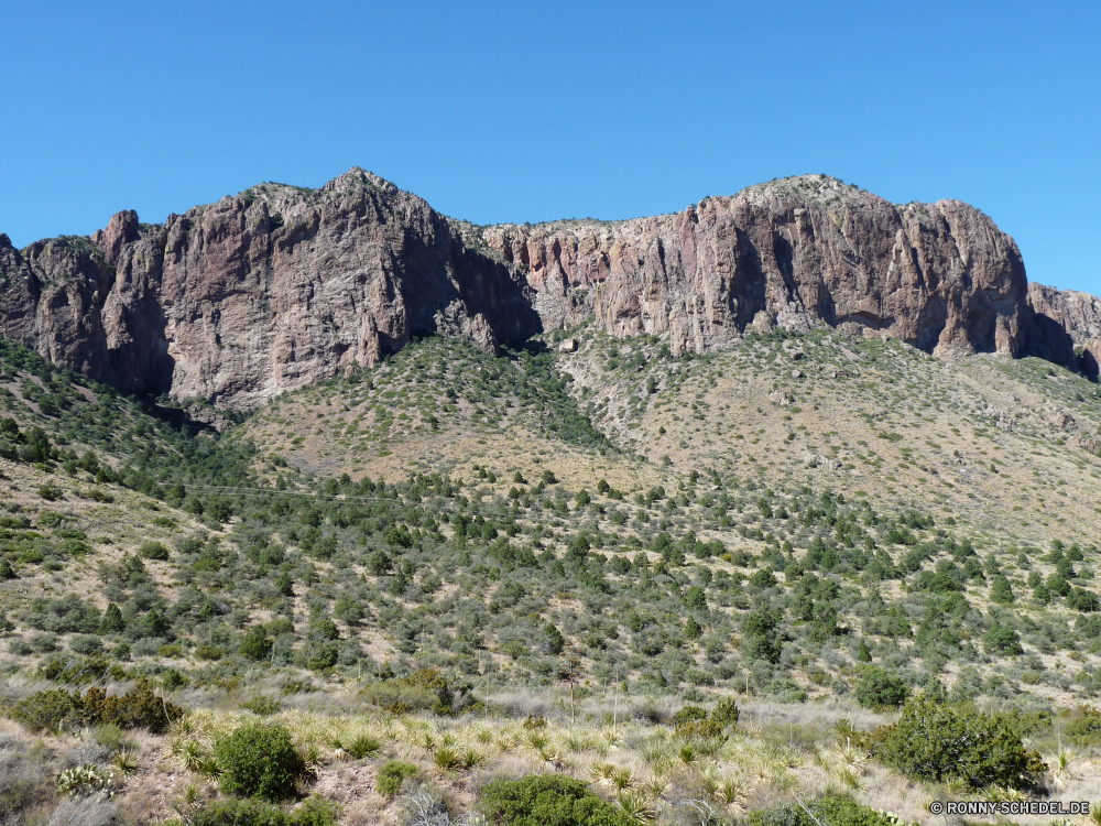 Big Bend National Park Berg Berge Landschaft Fels Himmel Hochland Reisen Bereich Tal Park Stein landschaftlich Wildnis im freien nationalen Baum Szenerie Spitze Steigung felsigen Schlucht Klippe im freien Sommer Tourismus Fluss Linie geologische formation natürliche Felsen Alp Aufstieg Wolken Gras Hügel Urlaub Wasser Geologie Wandern Panorama Wüste Wald hoch Bäume Tourist Umgebung Antike Tag Schnee Landschaften außerhalb Urlaub Straße Alpen Bildung Landschaften Panorama Wolke natürliche Höhe Pflanze Landschaft Farbe Aushöhlung vascular plant Frühling sonnig Norden Abenteuer Becken Kaktus Wahrzeichen Grat Wandern Mount Gelände Grand Wanderweg woody plant Bewuchs See Ruhe Küste Sonnenlicht natürliche depression mountain mountains landscape rock sky highland travel range valley park stone scenic wilderness outdoors national tree scenery peak slope rocky canyon cliff outdoor summer tourism river line geological formation natural rocks alp ascent clouds grass hill vacation water geology hiking panorama desert forest high trees tourist environment ancient day snow scenics outside holiday road alps formation landscapes panoramic cloud natural elevation plant countryside color erosion vascular plant spring sunny north adventure basin cactus landmark ridge trekking mount terrain grand trail woody plant vegetation lake calm coast sunlight natural depression