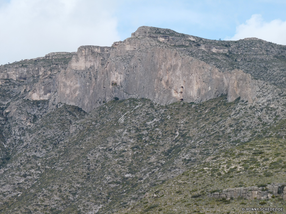 Guadelupe Mountains National Park Berg Landschaft Linie Berge Bereich Fels Himmel Steigung Spitze Schnee geologische formation Aufstieg Reisen natürliche Höhe Alp Vulkan Gletscher Szenerie Tourismus Wolken Hügel Tal landschaftlich Stein im freien Sommer hoch Wandern Wald nationalen Park Felsen Wolke Gras Alpen Eis Geologie Klippe im freien Wüste Umgebung Becken Bäume Land Wildnis Panorama Hochland Urlaub Schlucht Alpine natürliche depression Baum Wasser Nach oben See Spitzen Klettern felsigen Szene Winter Wandern Landschaften Sonne natürliche Fluss Gipfeltreffen übergeben Hügel Tag Extreme sonnig Landschaften Urlaub Abenteuer trocken Farbe steilen Trek kalt Reise bewölkt Ziel Wärme Braun Horizont Schuld Sand mountain landscape line mountains range rock sky slope peak snow geological formation ascent travel natural elevation alp volcano glacier scenery tourism clouds hill valley scenic stone outdoors summer high hiking forest national park rocks cloud grass alps ice geology cliff outdoor desert environment basin trees land wilderness panorama highland vacation canyon alpine natural depression tree water top lake peaks climbing rocky scene winter trekking landscapes sun natural river summit pass hills day extreme sunny scenics holiday adventure dry color steep trek cold trip cloudy destination heat brown horizon fault sand