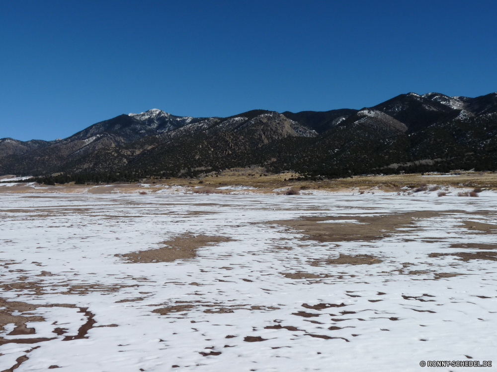 Great Sand Dunes National Park Berg Landschaft Berge Becken Gletscher geologische formation Himmel Wasser Schnee Reisen See natürliche depression Fluss Hochland Spitze Fels Bereich Wolken Wald im freien Wildnis Hügel landschaftlich Szenerie Tourismus Baum sonnig Sommer Felsen Bäume Ozean Tal Winter Eis Park Umgebung Urlaub im freien Meer natürliche Ufer Wandern Panorama natürliche Höhe Reflexion hoch Szene Wolke Sonne Küstenlinie Gras Land Frühling Stein Sand Vorgebirge Strand nationalen ruhige felsigen klar gelassene Küste Wild Kiefer Wetter Alp Ruhe Sonnenuntergang Mount schneebedeckt kalt Horizont Steigung Entwicklung des ländlichen Creek Bucht Sonnenschein Ökologie friedliche Grat Herbst niemand mountain landscape mountains basin glacier geological formation sky water snow travel lake natural depression river highland peak rock range clouds forest outdoors wilderness hill scenic scenery tourism tree sunny summer rocks trees ocean valley winter ice park environment vacation outdoor sea natural shore hiking panorama natural elevation reflection high scene cloud sun shoreline grass land spring stone sand promontory beach national tranquil rocky clear serene coast wild pine weather alp calm sunset mount snowy cold horizon slope rural creek bay sunshine ecology peaceful ridge autumn nobody