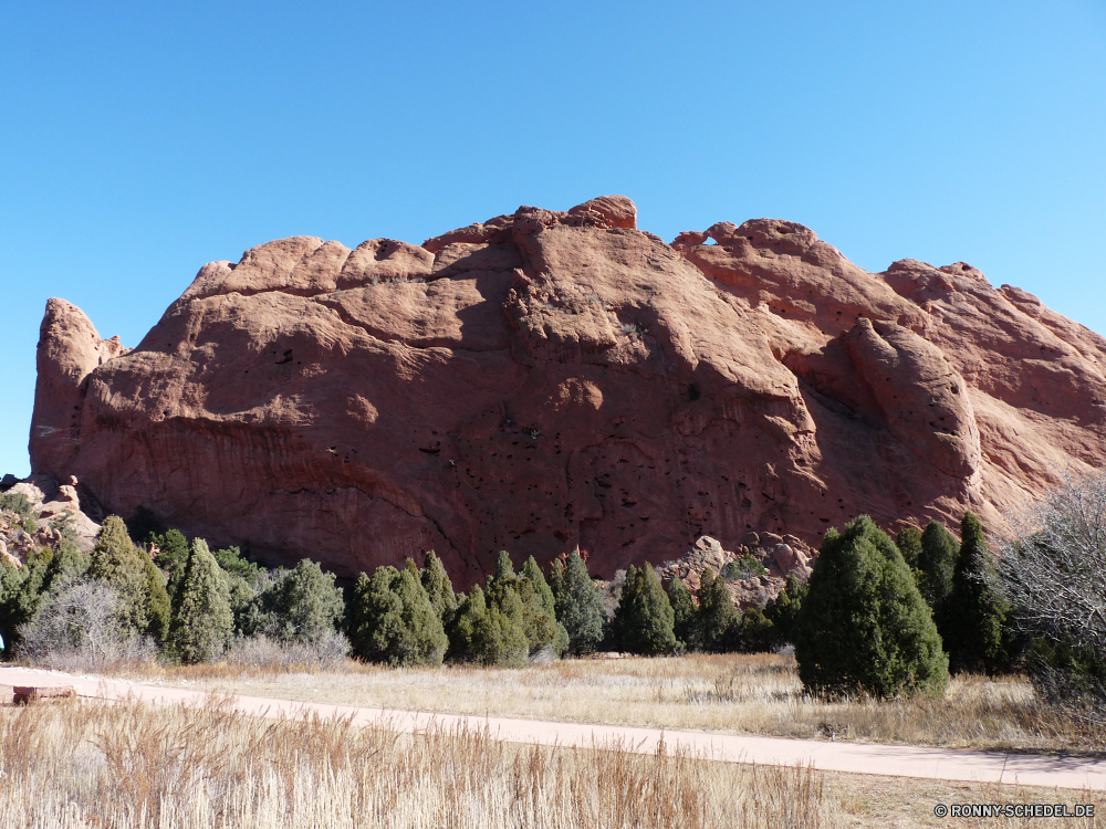 Garden of Gods Knoll Stroh Landschaft Dach Fels Berg Himmel nationalen Schutzüberzug Wüste Reisen Park landschaftlich Wildnis Tourismus Stein Hügel Felsen Bespannung Sand Klippe Berge im freien im freien Sommer Bildung Wild Schlucht Urlaub natürliche Wasser Spitze Szenerie Tal Baum Fluss Sandstein Wolken Geologie Szene Wandern Landschaften Sonne Wolke Hügel majestätisch Hütte Meer See Bereich ruhige Umgebung Klettern Tourist Wanderung felsigen Abenteuer außerhalb Land Orange Hügel Aussicht Wald Bereich Tag Aushöhlung übergeben Strand Baseball-Ausrüstung Steine Küste trocken friedliche Landschaft Küste Urlaub Bäume Entwicklung des ländlichen knoll thatch landscape roof rock mountain sky national protective covering desert travel park scenic wilderness tourism stone hill rocks covering sand cliff mountains outdoor outdoors summer formation wild canyon vacation natural water peak scenery valley tree river sandstone clouds geology scene hiking scenics sun cloud mound majestic hut sea lake range tranquil environment climb tourist hike rocky adventure outside land orange hills vista forest area day erosion pass beach baseball equipment stones coastline dry peaceful countryside coast holiday trees rural