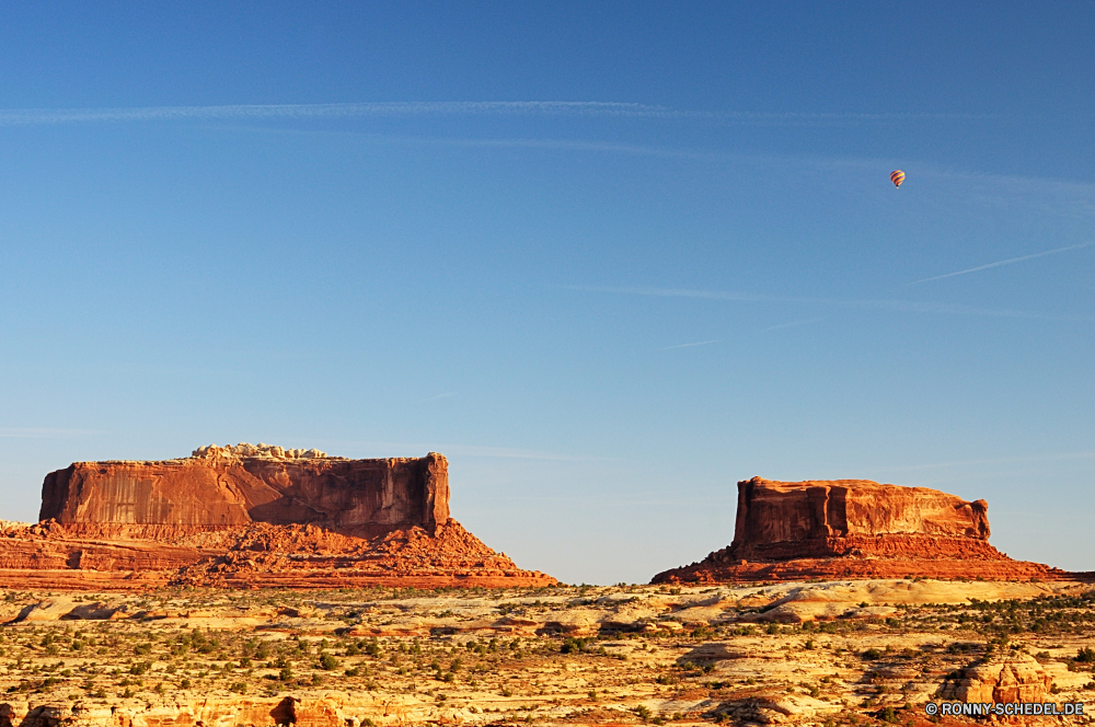 Canyonlands National Park Schlucht Wüste Fels Landschaft Park Reisen Tal Himmel nationalen Sand Schloss Berg Klippe Sandstein Aushöhlung Südwesten Wolken Stein landschaftlich Westen Befestigung im freien im freien Felsen Tourismus Wandern Urlaub Defensive Struktur geologische Wahrzeichen Berge Schlucht Mesa Szenerie Geologie natürliche Formationen Orange Wildnis Baum Felge Struktur Grand Bögen Wunder Denkmal westliche Gebäude Backstein Butte trocken Arid Bildung Tourist Land Welt Abenteuer Baumaterial Wolke Fluss Landschaften Scheune Mauer Ehrfurcht Staaten Sonne Horizont Sonnenuntergang Land Süden natürliche depression Wirtschaftsgebäude Nationalpark Boden Aussicht Palast Panorama Szene Hügel Architektur alt Tribal Arches Nationalpark Ruine Festung Spitze Pflanze Vereinigte Erde heiß Urlaub berühmte Sommer Entwicklung des ländlichen canyon desert rock landscape park travel valley sky national sand castle mountain cliff sandstone erosion southwest clouds stone scenic west fortification outdoors outdoor rocks tourism hiking vacation defensive structure geological landmark mountains ravine mesa scenery geology natural formations orange wilderness tree rim structure grand arches wonder monument western building brick butte dry arid formation tourist land world adventure building material cloud river scenics barn wall awe states sun horizon sunset country south natural depression farm building national park soil vista palace panoramic scene hill architecture old tribal arches national park ruins fortress peak plant united earth hot vacations famous summer rural