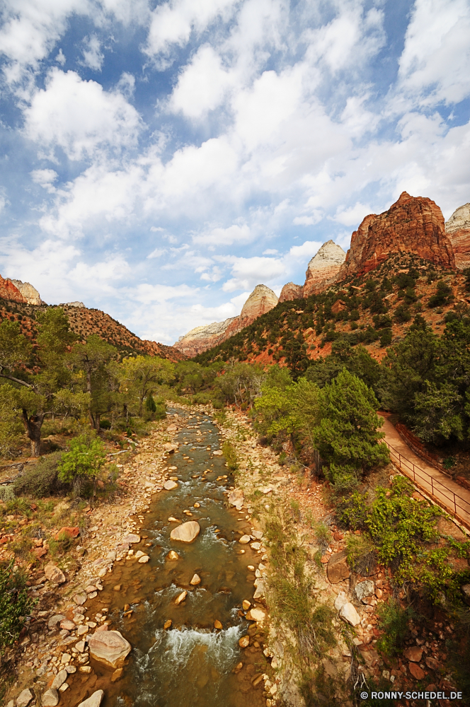 Zion National Park Landschaft Schloss Berg Berge Schlucht Park Fels Himmel Reisen Befestigung nationalen landschaftlich Wildnis Tal Wüste Stein im freien Bäume Baum Defensive Struktur Tourismus Hochland Szenerie Wald Wolken Felsen im freien Palast Aushöhlung Urlaub Südwesten Fluss Klippe Geologie Hügel Mauer Sandstein Wandern Wahrzeichen Orange Tourist Wolke Sommer Straße Struktur geologische Antike Abenteuer Entwicklung des ländlichen Herbst natürliche Sand Bereich fallen Grand Hügel alt Bildung Gras Felge bunte Turm Geschichte Westen Land Land Belaubung Schlucht Wasser Wanderweg Steigung Aufstieg trocken Pflanze Umgebung Wunder Spitze Gebäude Dorf Saison außerhalb Pfad Reise Süden historischen friedliche Ringwall gelb Architektur Mesa hell Tag Farbe Aussicht sonnig felsigen Einsamkeit Ziel Festung Licht Kaktus landscape castle mountain mountains canyon park rock sky travel fortification national scenic wilderness valley desert stone outdoors trees tree defensive structure tourism highland scenery forest clouds rocks outdoor palace erosion vacation southwest river cliff geology hill wall sandstone hiking landmark orange tourist cloud summer road structure geological ancient adventure rural autumn natural sand range fall grand hills old formation grass rim colorful tower history west country land foliage ravine water trail slope ascent dry plant environment wonder peak building village season outside path trip south historic peaceful rampart yellow architecture mesa bright day color vista sunny rocky solitude destination fortress light cactus