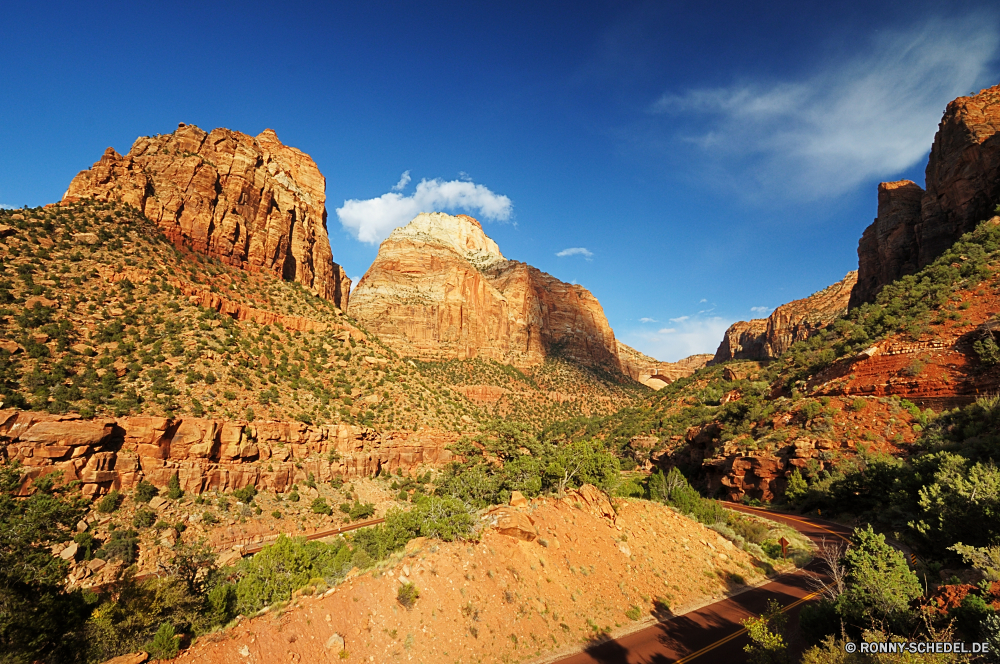 Zion National Park Schlucht Tal Fels Wüste Landschaft Park Schlucht Berg nationalen Reisen Knoll Himmel Berge Klippe Sandstein Stein Tourismus landschaftlich Aushöhlung Südwesten Sand Felsen Wildnis Bildung im freien natürliche Wolken Geologie Urlaub Orange Westen natürliche depression im freien Szenerie Baum Formationen geologische Wandern Mesa Grand Wahrzeichen Tourist Felge Bereich trocken Bögen Abenteuer Arid Pflanze Denkmal Butte Klippen Wunder Land Kaktus Süden Ehrfurcht Fluss Aussicht westliche Spitze Panorama Antike Hügel Backstein Sonnenuntergang Bäume Gelände Land Landschaften Boden Hochland Umgebung Straße Welt herrliche Entwicklung des ländlichen Wild Szene Bereich berühmte Sommer alt Turm Sonne Schloss Farbe Baumaterial Hügel Ziel ruhige Horizont bunte canyon valley rock desert landscape park ravine mountain national travel knoll sky mountains cliff sandstone stone tourism scenic erosion southwest sand rocks wilderness formation outdoors natural clouds geology vacation orange west natural depression outdoor scenery tree formations geological hiking mesa grand landmark tourist rim range dry arches adventure arid plant monument butte cliffs wonder land cactus south awe river vista western peak panoramic ancient hill brick sunset trees terrain country scenics soil highland environment road world magnificent rural wild scene area famous summer old tower sun castle color building material hills destination tranquil horizon colorful