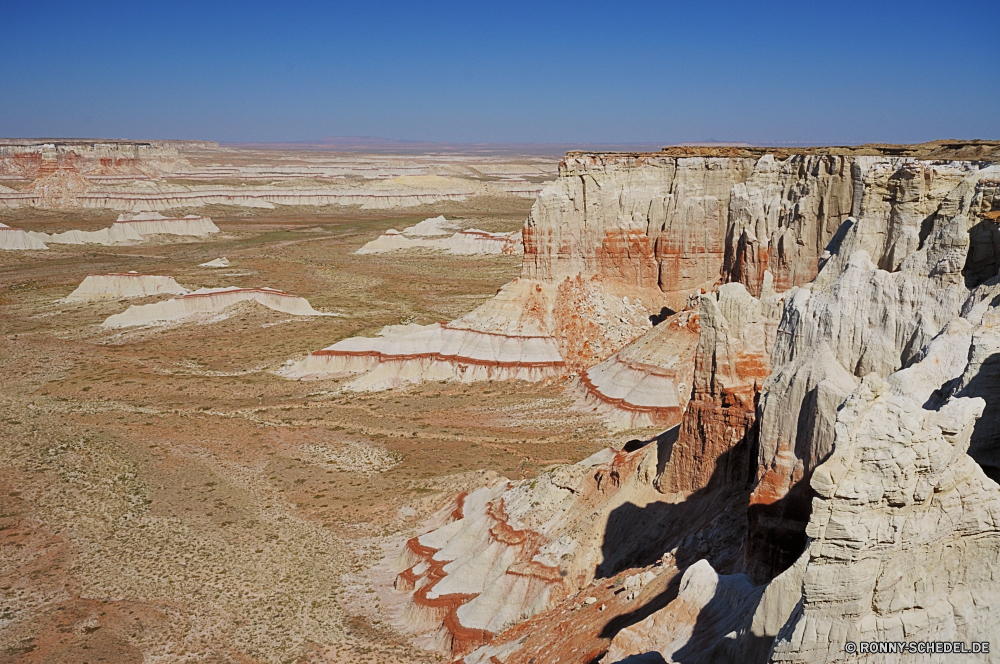 Coal Mine Canyon Schlucht Fels Tal Wüste Landschaft Park Schlucht Reisen Sand nationalen Himmel Berg Stein Klippe natürliche depression landschaftlich Aushöhlung Geologie im freien geologische formation Tourismus Wolken Südwesten Urlaub Berge im freien Sandstein natürliche Wandern Grand Felsen Wahrzeichen Abenteuer trocken Formationen geologische Krater Fluss Westen Orange Landschaften Denkmal Wolke Bildung Baum Tourist Land Felge Mauer Mesa Backstein Arid Wunder Wildnis Klippen Sonnenuntergang Erde Wanderung Aussicht Welt Extreme Hügel Schiff Szenerie Baumaterial Horizont Schnee Antike Süden Dam Boden Butte Nationalpark westliche Spitze sonnig Sonnenaufgang Umgebung Wasser Barrier Schiff Bögen Gelände majestätisch entfernten Panorama Struktur Strand historische berühmte Wrack friedliche gelb ruhige Bereich canyon rock valley desert landscape park ravine travel sand national sky mountain stone cliff natural depression scenic erosion geology outdoors geological formation tourism clouds southwest vacation mountains outdoor sandstone natural hiking grand rocks landmark adventure dry formations geological crater river west orange scenics monument cloud formation tree tourist land rim wall mesa brick arid wonder wilderness cliffs sunset earth hike vista world extreme hill ship scenery building material horizon snow ancient south dam soil butte national park western peak sunny sunrise environment water barrier vessel arches terrain majestic remote panoramic structure beach historical famous wreck peaceful yellow tranquil range