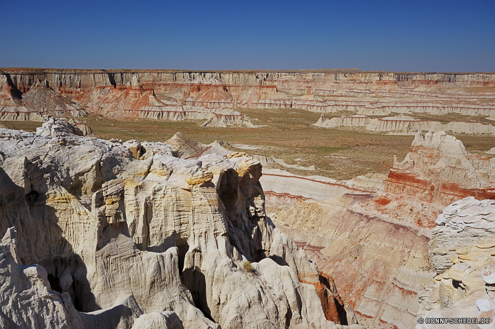 Coal Mine Canyon Schlucht Wüste Fels Landschaft Park Reisen Berg nationalen Himmel Tal Aushöhlung Tourismus Stein Sand Geologie Berge Mauer landschaftlich Klippe Wolken Urlaub Grand Felsen Südwesten im freien Sandstein Baum im freien Tourist Fluss Felge Schlucht Wandern Orange trocken Westen Szenerie Ringwall Wolke Bildung Wahrzeichen natürliche Wunder Abenteuer Süden Wäscherei geologische Aussicht Erde bunte felsigen sonnig Wasser Sonnenuntergang Mesa Formationen Sonne Sommer Wildnis Sonnenaufgang Denkmal Stadt Arid Wanderung Architektur Backstein Licht Schiff Schnee Horizont Küste Nationalpark natürliche depression Farbe Wrack zeigen Baumaterial friedliche gelb Tag canyon desert rock landscape park travel mountain national sky valley erosion tourism stone sand geology mountains wall scenic cliff clouds vacation grand rocks southwest outdoors sandstone tree outdoor tourist river rim ravine hiking orange dry west scenery rampart cloud formation landmark natural wonder adventure south laundry geological vista earth colorful rocky sunny water sunset mesa formations sun summer wilderness sunrise monument city arid hike architecture brick light ship snow horizon coast national park natural depression color wreck point building material peaceful yellow day