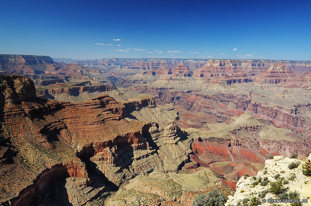 Grand Canyon National Park - South Rim Schlucht Schlucht Tal Wüste Felge Fels Grand Park natürliche depression Landschaft nationalen Berg Klippe Berge Aushöhlung Reisen landschaftlich Geologie Felsen Sand Südwesten Himmel Wolken Westen Stein im freien im freien Fluss Mesa geologische Urlaub Tourismus Wandern Wahrzeichen Wunder Orange Tourist Abenteuer Welt Süden Baum Darm-Trakt Szenerie Sandstein Bildung Sonnenuntergang natürliche Nationalpark Grand canyon Landschaften Wildnis Formationen Bögen Gelände Aussicht trocken Klippen Wolke Horizont Erde canyon ravine valley desert rim rock grand park natural depression landscape national mountain cliff mountains erosion travel scenic geology rocks sand southwest sky clouds west stone outdoor outdoors river mesa geological vacation tourism hiking landmark wonder orange tourist adventure world south tree tract scenery sandstone formation sunset natural national park grand canyon scenics wilderness formations arches terrain vista dry cliffs cloud horizon earth