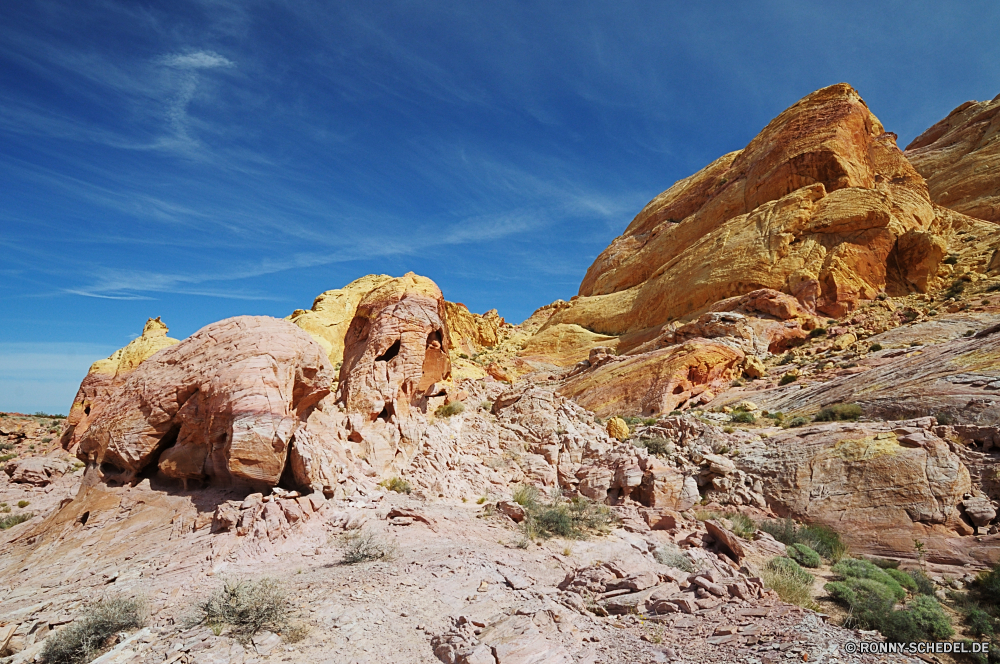 Valley of Fire State Park Fels Landschaft Berg Reisen Schlucht Himmel Wüste Stein Sand Klippe Park nationalen Felsen Berge Tal landschaftlich Tourismus Sandstein im freien Wolken im freien Wildnis Bereich Hügel Steine Szenerie Geologie Formationen natürliche Horizont Landschaften Strand Wolke Sommer Land Baum Heu Urlaub Aushöhlung Bildung Hochland Umgebung Schlucht Sonne geologische Südwesten Meer Wasser trocken Tag Schnee Sonnenuntergang Futter Wandern Panorama Süden Struktur niemand ruhige Felsblock Arid felsigen Spitze Extreme Boden geologische formation Szene Abenteuer Sonnenaufgang Tourist Küste Bögen Gelände Westen Bereich Panorama Klima Ozean Orange Farbe Wahrzeichen Alp Megalith Fluss Feed Erde Ehrfurcht hoch Grand Hügel Reise Knoll Braun gelb Geschichte Sonnenlicht rock landscape mountain travel canyon sky desert stone sand cliff park national rocks mountains valley scenic tourism sandstone outdoor clouds outdoors wilderness range hill stones scenery geology formations natural horizon scenics beach cloud summer land tree hay vacation erosion formation highland environment ravine sun geological southwest sea water dry day snow sunset fodder hiking panoramic south structure nobody tranquil boulder arid rocky peak extreme soil geological formation scene adventure sunrise tourist coast arches terrain west area panorama climate ocean orange color landmark alp megalith river feed earth awe high grand hills journey knoll brown yellow history sunlight