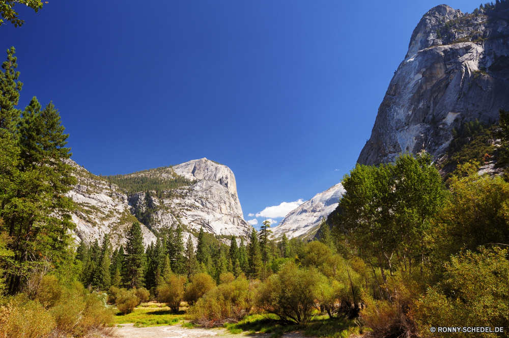 Yosemite National Park Berg Bereich Landschaft Berge Spitze Tal Gletscher Alp Himmel Fels Reisen Schnee Alpen Baum Sommer Wildnis Wolken Fluss Park Wald Alpine Wandern sonnig Bäume landschaftlich Szenerie Tourismus im freien Wolke Gras Stein nationalen hoch Hochland übergeben Urlaub geologische formation Hügel Wandern Klippe Umgebung natürliche Höhe Felsen im freien Dolomiten felsigen natürliche Panorama See Klettern Urlaub Wasser Klettern Land Wild Eis Trek Landschaften majestätisch Abenteuer Szene Val Höhe Steigung Weide Nach oben Spitzen Schlucht Grat Mount Fuß Winter Linie Gruppe Frühling Gipfeltreffen Resort woody plant Reise Sonnenschein Tourist Sport Freiheit Sonne Straße mountain range landscape mountains peak valley glacier alp sky rock travel snow alps tree summer wilderness clouds river park forest alpine hiking sunny trees scenic scenery tourism outdoor cloud grass stone national high highland pass vacation geological formation hill trekking cliff environment natural elevation rocks outdoors dolomites rocky natural panorama lake climbing holiday water climb country wild ice trek landscapes majestic adventure scene val altitude slope pasture top peaks canyon ridge mount walking winter line group spring summit resort woody plant trip sunshine tourist sport freedom sun road