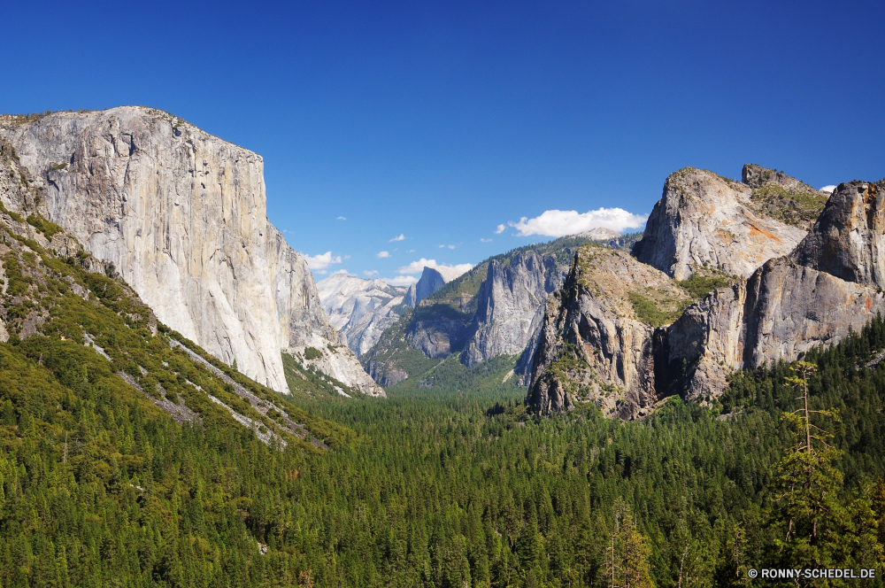 Yosemite National Park Berg Alp Berge Bereich Landschaft Himmel Reisen Gletscher Schnee natürliche Höhe Tal Fels Spitze hoch geologische formation Alpen Alpine Tourismus Hochland im freien Wald Wandern Szenerie landschaftlich Park Sommer nationalen Wildnis Bäume Wolken Gras Wandern Panorama Stein Klippe Hügel Linie Spitzen Urlaub Wolke sonnig felsigen natürliche Fluss Baum Umgebung übergeben im freien See Schlucht Steigung Winter Urlaub Tourist Land Weide Wild Felsen Eis Frühling Nach oben Wasser Val Wiese Höhe Gipfeltreffen Trek Mount Klettern Aufstieg Bergsteigen Landschaften Hügel kalt Dolomiten Wanderung Szene Postkarte Abenteuer Fuß Freiheit Landschaft Straße Wahrzeichen mountain alp mountains range landscape sky travel glacier snow natural elevation valley rock peak high geological formation alps alpine tourism highland outdoor forest hiking scenery scenic park summer national wilderness trees clouds grass trekking panorama stone cliff hill line peaks vacation cloud sunny rocky natural river tree environment pass outdoors lake canyon slope winter holiday tourist country pasture wild rocks ice spring top water val meadow altitude summit trek mount climbing ascent mountaineering landscapes hills cold dolomites hike scene postcard adventure walking freedom countryside road landmark