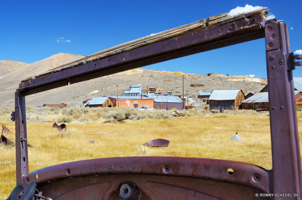 Bodie State Historic Park Himmel Stadt Reisen Landschaft Architektur Gerät Brücke Straße Fluss Urban Tourismus Autobahn Gebäude Wolke Wasser landschaftlich Sommer Struktur alt Wolken Verkehr sonnig im freien Transport Entwicklung des ländlichen Urlaub Meer Fahrzeug Ozean Strand Szene Bau Industrie Turm macht Neu Sonne Auto Boot Stadt Straße Sand Szenerie Horizont Geschichte Land Stadtansicht Ufer Schiff Land Feld historischen Verkehr Umgebung Küste fahren Licht hoch Ingenieurwesen Kultur Tragfläche Strahl Energie Tourist berühmte Bucht Geschäft Kran Mauer Antike Park Hafen Panorama Landschaften Versand Haus Dach traditionelle Vermittlung Resort Flügel Wahrzeichen sky city travel landscape architecture device bridge road river urban tourism highway building cloud water scenic summer structure old clouds traffic sunny outdoors transportation rural vacation sea vehicle ocean beach scene construction industry tower power new sun car boat town street sand scenery horizon history country cityscape shore ship land field historic transport environment coast driving light high engineering culture airfoil beam energy tourist famous bay business crane wall ancient park harbor panoramic scenics shipping house roof traditional conveyance resort wing landmark