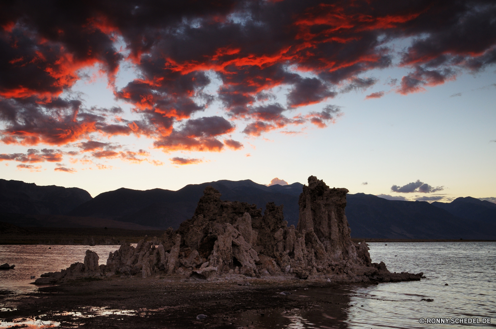 Mono Lake Sonne Sterne Strand Sonnenuntergang Himmelskörper Landschaft Himmel Ozean Meer Wolken Sonnenaufgang Reisen Wasser Küste Dämmerung Wolke landschaftlich Berg Insel Sommer Reflexion Tourismus Morgenröte Sand Szenerie Horizont Berge See Szene Kontur Fels Orange Felsen Urlaub 'Nabend Küste Ufer Fluss Bucht im freien Klippe Sonnenlicht im freien Welle Baum Licht Park am Morgen Landschaften Umgebung seelandschaft Tal Tropischer dunkel Farbe Ruhe nationalen Surf natürliche Schlucht ruhige Wüste dramatische geologische formation bewölkt Nacht Süden Sonnenschein Wetter bunte Dämmerung Küstenlinie Westen Atmosphäre Paradies Wellen Tag friedliche felsigen Reiseziele Wolkengebilde sonnig gelb Bereich Entspannen Sie sich Körper des Wassers Küste Grand Sturm Golden hell gelassene Stein Hügel Frieden Schnee Bäume Urlaub Wald Aushöhlung hoch Landschaften Einsamkeit Ziel Tourist Wahrzeichen Beleuchtung Frühling sun star beach sunset celestial body landscape sky ocean sea clouds sunrise travel water coast dusk cloud scenic mountain island summer reflection tourism dawn sand scenery horizon mountains lake scene silhouette rock orange rocks vacation evening coastline shore river bay outdoors cliff sunlight outdoor wave tree light park morning scenics environment seascape valley tropical dark color calm national surf natural canyon tranquil desert dramatic geological formation cloudy night south sunshine weather colorful twilight shoreline west atmosphere paradise waves day peaceful rocky destinations cloudscape sunny yellow range relax body of water coastal grand storm golden bright serene stone hill peace snow trees holiday forest erosion high landscapes solitude destination tourist landmark lighting spring