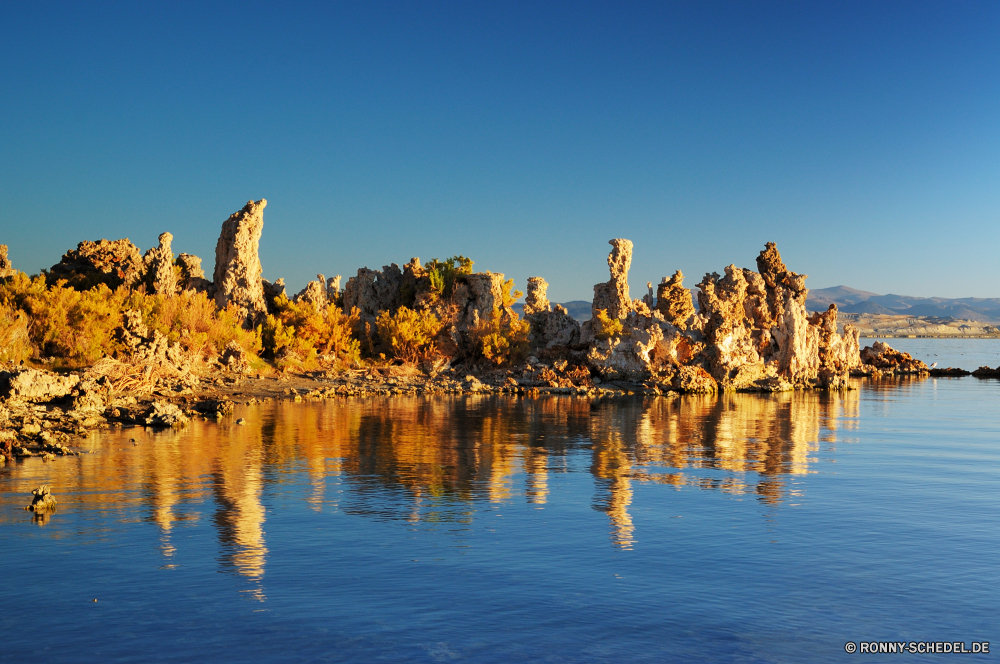 Mono Lake See Landschaft Reflexion Wasser Himmel Baum Wald Fluss Reisen Herbst Park Berg im freien Sonne Berge Bäume Hölzer Sommer Tourismus landschaftlich Ruhe fallen Stein ruhige Urlaub Fels Teich Tempel Szenerie Wolken Holz Wolke Schloss klar Saison gelb friedliche nationalen Sonnenuntergang Ufer sonnig Land Pflanze Sonnenlicht Insel Tal Farbe im freien Wildnis Wild Hügel Szene Architektur Gebäude Belaubung Blatt Palast Kiefer woody plant Urlaub Sonnenaufgang Gras Urlaub Umgebung Turm Reflexionen Bereich idyllische Atmosphäre natürliche Struktur Schlucht Stechginster Orange alt Horizont Küste am See Blätter Antike Strauch Stream Erbe Bucht Haus Landschaften Bereich Spiegel Entspannung Tourist Landschaft Frühling Wahrzeichen Ozean vascular plant Tag Farben Entwicklung des ländlichen Schnee lake landscape reflection water sky tree forest river travel autumn park mountain outdoors sun mountains trees woods summer tourism scenic calm fall stone tranquil vacation rock pond temple scenery clouds wood cloud castle clear season yellow peaceful national sunset shore sunny country plant sunlight island valley color outdoor wilderness wild hill scene architecture building foliage leaf palace pine woody plant vacations sunrise grass holiday environment tower reflections range idyllic atmosphere natural structure canyon gorse orange old horizon coast lakeside leaves ancient shrub stream heritage bay house scenics area mirror relaxation tourist countryside spring landmark ocean vascular plant day colors rural snow