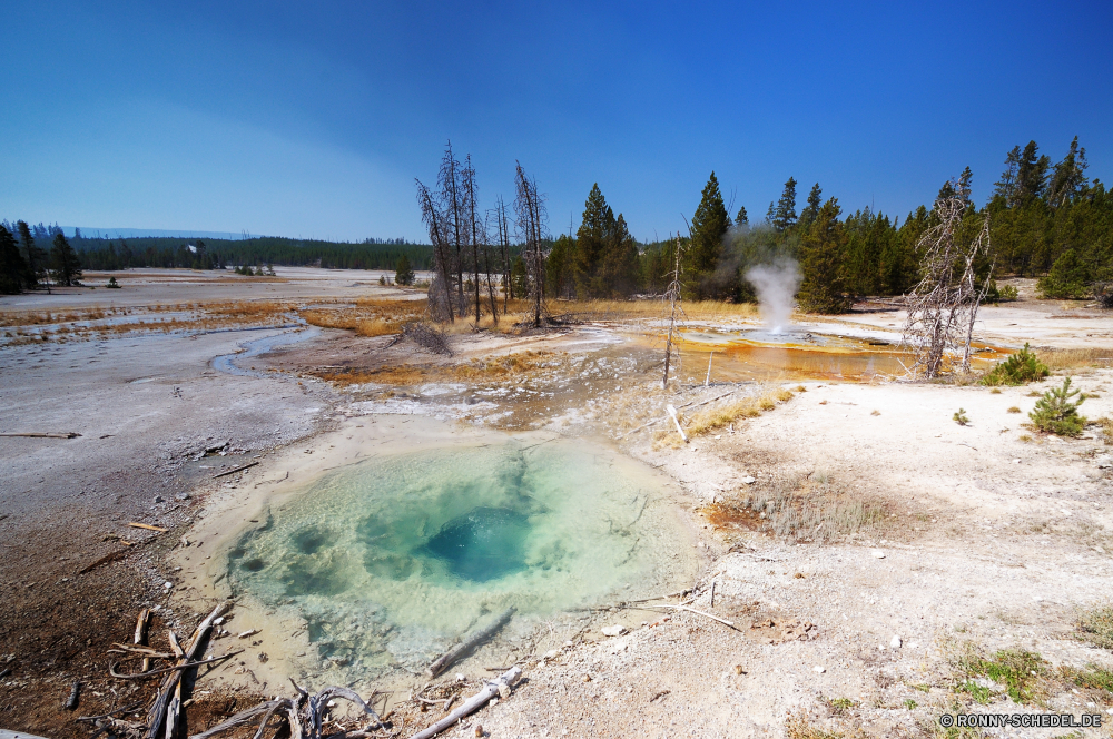 Yellowstone National Park Frühling geologische formation Geysir heißer Frühling Landschaft Schnee Himmel Wasser Winter Bäume Reisen Wald Fluss Park landschaftlich Sand kalt Berg Baum Strand Berge Meer Eis Wolken Ozean Szenerie Tourismus Urlaub im freien Fels Wetter Wolke nationalen Sommer Saison See Einfrieren Tropischer Sonne Küste natürliche Welle im freien Frost Hölzer gefroren Entwicklung des ländlichen Wildnis Insel Straße schneebedeckt Bereich Ölquelle Kiefer Szene sonnig Ufer Urlaub Küste friedliche Urlaub Horizont Wanderweg Spitze Tag heiß gut Tourist ruhige Land Wild Landschaften Stream Felsen Paradies Entspannen Sie sich Landschaft Reflexion Sonnenuntergang Erholung Sonnenlicht Birke Ski majestätisch Resort Attraktion Stein idyllische Urlaub Licht Branch am Morgen bunte spring geological formation geyser hot spring landscape snow sky water winter trees travel forest river park scenic sand cold mountain tree beach mountains sea ice clouds ocean scenery tourism vacation outdoors rock weather cloud national summer season lake freeze tropical sun coast natural wave outdoor frost woods frozen rural wilderness island road snowy range oil well pine scene sunny shore vacations coastline peaceful holiday horizon trail peak day hot well tourist tranquil country wild scenics stream rocks paradise relax countryside reflection sunset recreation sunlight birch ski majestic resort attraction stone idyllic holidays light branch morning colorful