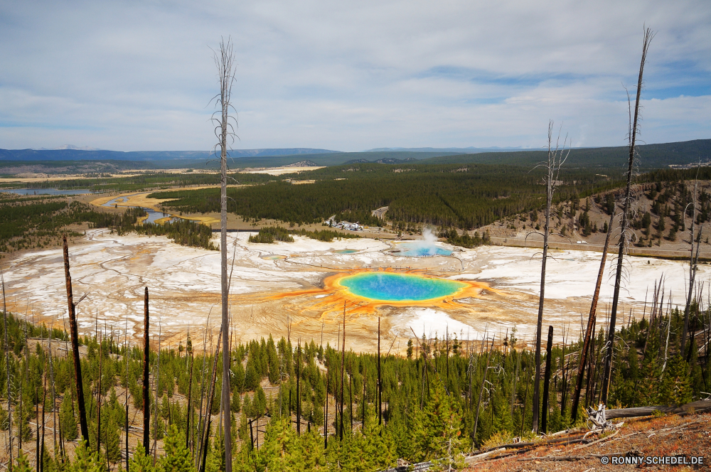 Yellowstone National Park Landschaft See Himmel Baum Wald Wasser Fluss Entwicklung des ländlichen Gras Sommer Reflexion Park Land im freien Bäume landschaftlich Sumpf Pflanze Reisen Herbst Feld Teich Berg Umgebung Saison Szene Ufer Wiese Frühling ruhige Berge im freien Landschaften Wildnis Wolken Landschaft Wolke Szenerie idyllische Landwirtschaft Belaubung Flora Land friedliche Feuchtgebiet Bereich nationalen Sonne Sonnenlicht sonnig natürliche gelb fallen Blatt am See Stream Hölzer aquatische Hügel Pflanzen Blume Bauernhof Farbe außerhalb Tag Horizont Küstenlinie Gelände Erhaltung Urlaub niemand Holz klar Kraut Umwelt- Stein Bereich Ruhe vascular plant Sonnenuntergang saisonale Wild Blumen Fels Bewuchs Busch Norden gelassene Hochland wachsen Kiefer Wetter bunte Tal landscape lake sky tree forest water river rural grass summer reflection park land outdoors trees scenic swamp plant travel autumn field pond mountain environment season scene shore meadow spring tranquil mountains outdoor scenics wilderness clouds countryside cloud scenery idyllic agriculture foliage flora country peaceful wetland area national sun sunlight sunny natural yellow fall leaf lakeside stream woods aquatic hill plants flower farm color outside day horizon shoreline terrain conservation vacations nobody wood clear herb environmental stone range calm vascular plant sunset seasonal wild flowers rock vegetation bush north serene highland grow pine weather colorful valley