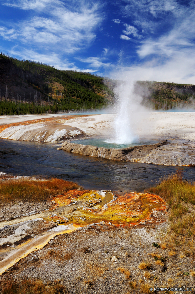 Yellowstone National Park Geysir Frühling geologische formation Wasser Landschaft Wasserfall Fels heißer Frühling Fluss Berg Stream Reisen fällt Stein Kaskade Park Wald im freien Felsen Sommer fallen Tourismus landschaftlich natürliche im freien Berge Himmel Wild Umgebung fließende Szenerie Ozean Meer Wildnis platsch nationalen Baum Bäume Strömung Creek gischt Vulkan Wasserfälle Wolken nass Welle Bewegung See Dampf felsigen Abenteuer Steine Szene Rauch Wellen Wärme Tropischer fallen frisch Tag Insel macht heiß vulkanische friedliche ruhige Hölzer Wolke Küste Urlaub Erholung Eruption Moos Wanderung Geologie Ölquelle Surf hoch Wandern Extreme Attraktion Ufer Ökologie Drop Küste SWIFT Krater Landschaften Klippe Strand Erde aktive Herbst Saison geyser spring geological formation water landscape waterfall rock hot spring river mountain stream travel falls stone cascade park forest outdoors rocks summer fall tourism scenic natural outdoor mountains sky wild environment flowing scenery ocean sea wilderness splash national tree trees flow creek spray volcano waterfalls clouds wet wave motion lake steam rocky adventure stones scene smoke waves heat tropical falling fresh day island power hot volcanic peaceful tranquil woods cloud coastline vacation recreation eruption moss hike geology oil well surf high hiking extreme attraction shore ecology drop coast swift crater landscapes cliff beach earth active autumn season