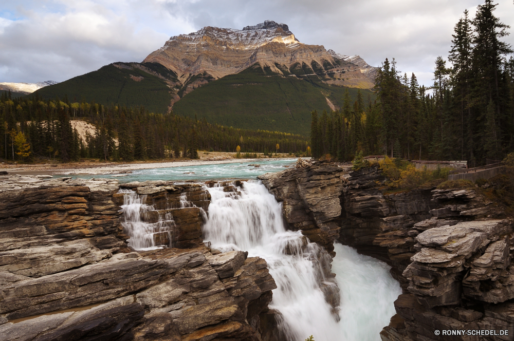 Jasper National Park Berg Fluss Landschaft Wasser Berge Fels Park Wald See Wildnis Stream nationalen Eis Baum Gletscher Reisen Stein im freien Schnee Himmel Wasserfall Umgebung Felsen Frühling Szenerie Schlucht Bereich natürliche Spitze landschaftlich im freien Wild Kristall fallen Klippe Bäume Sommer Kaskade Schlucht Tal Tourismus Barrier Creek geologische formation Ufer klar Wolken Ozean Szene Wolke Kanal felsigen solide fällt Körper des Wassers Tag Reflexion Urlaub kalt Obstruktion friedliche Herbst Winter Dam Steine Bucht Hügel fließende Strömung Meer entfernten Wandern Bewegung heißer Frühling Kiefer am See Gras Erhaltung frisch Rocky Mountains Entwicklung des ländlichen Hügel Wellenbrecher Landschaften Struktur Süden Ökologie Ruhe Landschaft Sonne ruhige natürliche depression Küste nass rasche steilen Wanderung Gelände Hölzer bewölkt Wetter Pflanze mountain river landscape water mountains rock park forest lake wilderness stream national ice tree glacier travel stone outdoor snow sky waterfall environment rocks spring scenery canyon range natural peak scenic outdoors wild crystal fall cliff trees summer cascade ravine valley tourism barrier creek geological formation shore clear clouds ocean scene cloud channel rocky solid falls body of water day reflection vacation cold obstruction peaceful autumn winter dam stones bay hill flowing flow sea remote hiking motion hot spring pine lakeside grass conservation fresh rockies rural hills breakwater scenics structure south ecology calm countryside sun tranquil natural depression coast wet rapid steep hike terrain woods cloudy weather plant