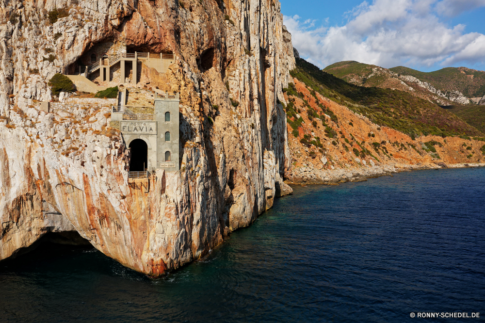 Porto Flavia Schiff Schiffswrack Schiff Meer Wasser Handwerk Reisen Tourismus Ozean Fels Küste Landschaft Klippe Himmel Urlaub Strand Wrack Schloss Gebäude Insel Stein Küste Fluss Sommer landschaftlich Architektur Urlaub Fahrzeug Ufer Brücke Stadt Befestigung Berg felsigen Tourist Wahrzeichen Szenerie Stadt Wolken Felsen Boot Sand alt Bootshaus Struktur Bucht Resort berühmte Szene Berge Sonne Haus Geschichte im freien Ziel Kirche historischen Sonnenuntergang Schuppen Defensive Struktur Süden im freien geologische formation Platz friedliche Klippen Panorama Welle Wolke Baum natürliche Palast am Meer Horizont Reflexion Häuser Antike sonnig Schlucht Nebengebäude Hügel Turm Wellen Dam See Wetter Sonnenlicht hoch Bogen Hafen Hafen mittelalterliche Festung historische Loch Farbe ship shipwreck vessel sea water craft travel tourism ocean rock coast landscape cliff sky vacation beach wreck castle building island stone coastline river summer scenic architecture holiday vehicle shore bridge city fortification mountain rocky tourist landmark scenery town clouds rocks boat sand old boathouse structure bay resort famous scene mountains sun house history outdoor destination church historic sunset shed defensive structure south outdoors geological formation place peaceful cliffs panorama wave cloud tree natural palace seaside horizon reflection houses ancient sunny canyon outbuilding hill tower waves dam lake weather sunlight high arch port harbor medieval fortress historical hole color