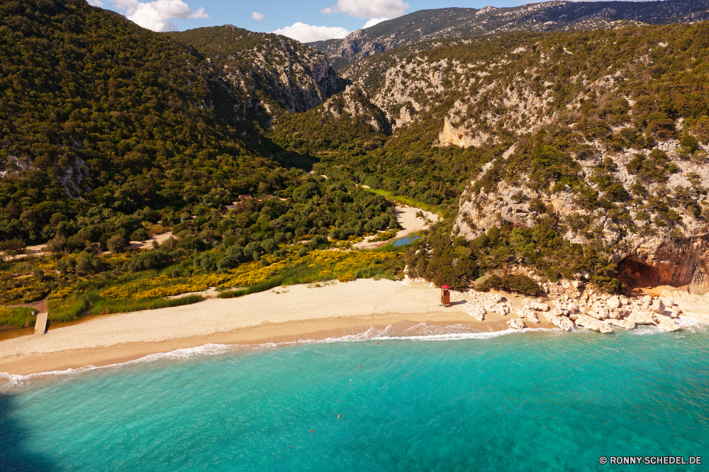 Cala Luna Sandbank Strand Becken Reisen Landschaft geologische formation Wasser Sand Berg natürliche depression Bar Meer Grat Himmel Ozean Urlaub Barrier Insel Tourismus Küste Berge Fels Sommer landschaftlich Hochland natürliche Höhe Sonne Tropischer Wolke See Urlaub Paradies Welle Baum Ufer Küste natürliche Wolken Bucht Park Fluss im freien Entspannen Sie sich Szenerie Hügel Wald Surf im freien Schnee Felsen Szene Spitze Entspannung Tal Palm Wellen sonnig Tourist Bereich Klippe Sonnenschein nationalen Umgebung Pazifik Resort Boot Stein Bäume seelandschaft Panorama Gras Ziel Land ruhige romantische Tag Steine Sonnenlicht Boden Wildnis Mount hoch felsigen Landschaften Traum Türkis Entwicklung des ländlichen sandbar beach basin travel landscape geological formation water sand mountain natural depression bar sea ridge sky ocean vacation barrier island tourism coast mountains rock summer scenic highland natural elevation sun tropical cloud lake holiday paradise wave tree shore coastline natural clouds bay park river outdoor relax scenery hill forest surf outdoors snow rocks scene peak relaxation valley palm waves sunny tourist range cliff sunshine national environment pacific resort boat stone trees seascape panorama grass destination land tranquil romantic day stones sunlight soil wilderness mount high rocky scenics dream turquoise rural