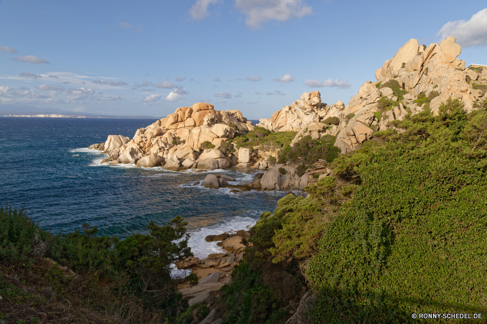 Capo Testa Vorgebirge natürliche Höhe geologische formation Meer Ozean Küste Klippe Fels Strand Landschaft Küste Wasser Ufer Bucht Reisen Himmel Urlaub Welle Insel Felsen landschaftlich Küstenlinie Kap Sommer Tourismus Urlaub Sand seelandschaft Stein Sonne felsigen Berg Szenerie Klippen am Meer Szene ruhige Baum Horizont Wellen Küste Wolken Hügel Tag Tourist Türkis im freien sonnig im freien Sonnenlicht Paradies Ziel Steine Wolke Umgebung Pazifik Surf Körper des Wassers Urlaub Berge friedliche Gezeiten Landschaften England Süden natürliche Tropischer Entspannen Sie sich Resort Urlaub Wetter Gras Seeküste Azurblau Lagune Kiefer Schwimmen Reiseziele Panorama Park Licht Ruhe Rau Erholung niemand klar promontory natural elevation geological formation sea ocean coast cliff rock beach landscape coastline water shore bay travel sky vacation wave island rocks scenic shoreline cape summer tourism holiday sand seascape stone sun rocky mountain scenery cliffs seaside scene tranquil tree horizon waves coastal clouds hill day tourist turquoise outdoor sunny outdoors sunlight paradise destination stones cloud environment pacific surf body of water vacations mountains peaceful tide scenics england south natural tropical relax resort holidays weather grass seacoast azure lagoon pine swim destinations panorama park light calm rough recreation nobody clear