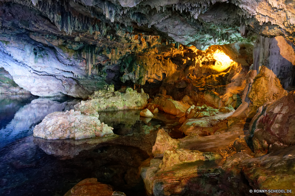 Grotte di Nettuno Höhle geologische formation Fluss Fels Wasser Schlucht Berg Landschaft Stein Park Wald Reisen landschaftlich im freien fallen Tal Creek Wasserfall Baum Felsen natürliche Stream nationalen Schlucht Berge Wild Szenerie Tourismus Umgebung Moos im freien Sommer Frühling nass Urlaub Herbst felsigen Steinmauer Strömung Klippe Wildnis Bäume fließende See Kaskade friedliche Szene Zaun Blätter Himmel fällt frisch Wandern Extreme gelb Ökologie Drop Reinigen natürliche depression bunte Orange Geologie klar Abenteuer Steine gelassene kalt Tourist Barrier Sandstein Meer Tropischer Licht Blatt Pflanze Erde alt ruhige Farbe Sonne Entwicklung des ländlichen Sand entfernten Saison Bewegung platsch Wüste frische Luft Ozean Mauer Bildung Wanderweg fallen Hölzer Ziel Belaubung Ruhe Frieden glatte Küste Kiefer Farben cave geological formation river rock water canyon mountain landscape stone park forest travel scenic outdoor fall valley creek waterfall tree rocks natural stream national ravine mountains wild scenery tourism environment moss outdoors summer spring wet vacation autumn rocky stone wall flow cliff wilderness trees flowing lake cascade peaceful scene fence leaves sky falls fresh hiking extreme yellow ecology drop clean natural depression colorful orange geology clear adventure stones serene cold tourist barrier sandstone sea tropical light leaf plant earth old tranquil color sun rural sand remote season motion splash desert freshness ocean wall formation trail falling woods destination foliage calm peace smooth coast pine colors