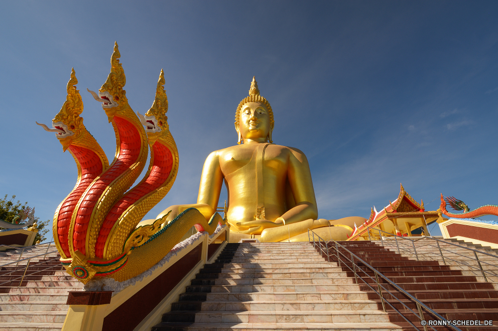 Wat Muang Tempel Religion Architektur Gebäude Kultur alt Gold Kirche Kathedrale Kuppel Schrein Antike berühmte Reisen Orthodoxe Platz St Golden Basil Geschichte Denkmal Himmel Backstein Kreuz Tourismus religiöse Wahrzeichen Basilikum-s traditionelle St. Stadt Ort der Anbetung Gottesdienst Turm Museum Statue Hauptstadt Platz Pagode glauben heilig architektonische Struktur Bau Palast spirituelle Osten historische Gebet Skulptur aussenansicht historischen Wolke Reiseziele Symbol Kloster Kuppel bunte Erbe heilig Gott Kruzifix Kunst Zwiebel Urlaub Dach Stein Basilika Meditation Zentrum Form Tourist Kuppeln Bangkok Spiritualität Orientalische Tag Gestaltung Farbe beten Union Retter sowjetische Ruine Grand östliche Mauer Tropischer Tradition Detail ehemalige hell Weltanschauung Antik im freien Ziel Herbst temple religion architecture building culture old gold church cathedral dome shrine ancient famous travel orthodox square st golden basil history monument sky brick cross tourism religious landmark basil s traditional saint city place of worship worship tower museum statue capital place pagoda faith sacred architectural structure construction palace spiritual east historical prayer sculpture exterior historic cloud destinations symbol monastery cupola colorful heritage holy god crucifix art onion vacation roof stone basilica meditation center shape tourist domes bangkok spirituality oriental day design color pray union savior soviet ruin grand eastern wall tropical tradition detail former bright belief antique outdoor destination autumn