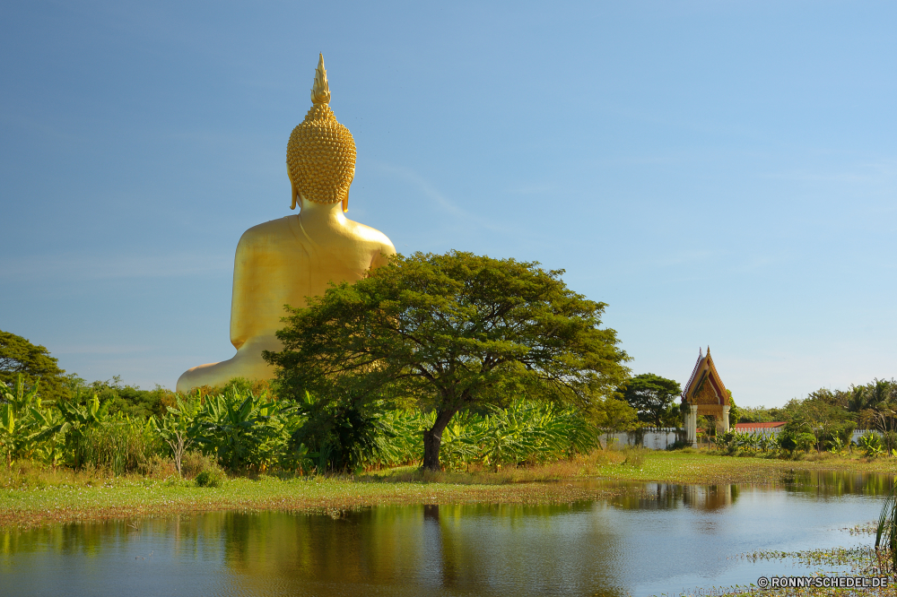 Wat Muang Brunnen Gebäude Struktur Tempel Architektur Wasser Himmel Reisen Baum Fluss Landschaft Stadt See Reflexion Wahrzeichen Tourismus Geschichte Park alt berühmte Kuppel Kirche Sommer Palast Haus Turm Teich Wolken Bäume Denkmal Tourist landschaftlich Sonne Antike historischen Kultur Hauptstadt im freien Villa Herbst Urlaub Wolke Stein Insel Religion Urban Szene Resort Dach Stadt Tag idyllische Ziel Gras Boot bunte im freien Wald Brücke Gebäude historische Meer Platz aussenansicht nationalen Kongress Kapitol Kathedrale Panorama Vereinigte Schloss traditionelle Ozean Gold Szenerie Sonnenuntergang Küste Sonnenlicht Urlaub Frühling Strand Farbe Besichtigungen Blatt sonnig Tropischer Stadtansicht Sonnenaufgang Palm Umgebung ruhige fallen Berg Nacht fountain building structure temple architecture water sky travel tree river landscape city lake reflection landmark tourism history park old famous dome church summer palace house tower pond clouds trees monument tourist scenic sun ancient historic culture capital outdoors villa autumn vacation cloud stone island religion urban scene resort roof town day idyllic destination grass boat colorful outdoor forest bridge buildings historical sea place exterior national congress capitol cathedral panorama united castle traditional ocean gold scenery sunset coast sunlight holiday spring beach color sightseeing leaf sunny tropical cityscape sunrise palm environment tranquil fall mountain night