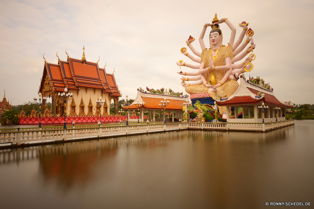 Wat Plai Laem / Ko Samui Palast Gebäude Residenz Tempel Park Architektur Haus Stadt Darm-Trakt Religion Reisen Geschichte Fluss Kultur berühmte alt Wahrzeichen Wohnung Himmel Kirche Kuppel Tourismus Wasser Denkmal Kathedrale Hauptstadt Turm Stadt Struktur Gold Nacht historische St Tourist Brücke traditionelle Antike Platz Reflexion Gehäuse Platz Orthodoxe See Urban Golden Gebäude Kreuz Backstein Bau St. Museum aussenansicht historischen Basil Reiseziele Stadtansicht Zentrum religiöse Ziel nationalen glauben Tag Straße Symbol Basilikum-s Dach Landschaft Sommer Wolke China Schloss Licht Retter Bangkok Kuppel Erbe Urlaub Winter Kunst landschaftlich Basilika Regierung Teich Mauer Gott Attraktion Stein Kloster Reise Urlaub Dekoration Herbst palace building residence temple park architecture house city tract religion travel history river culture famous old landmark dwelling sky church dome tourism water monument cathedral capital tower town structure gold night historical st tourist bridge traditional ancient square reflection housing place orthodox lake urban golden buildings cross brick construction saint museum exterior historic basil destinations cityscape center religious destination national faith day street symbol basil s roof landscape summer cloud china castle light savior bangkok cupola heritage holiday winter art scenic basilica government pond wall god attraction stone monastery journey vacation decoration autumn